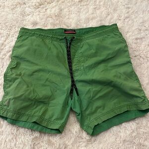 Victorinox Green shorts
